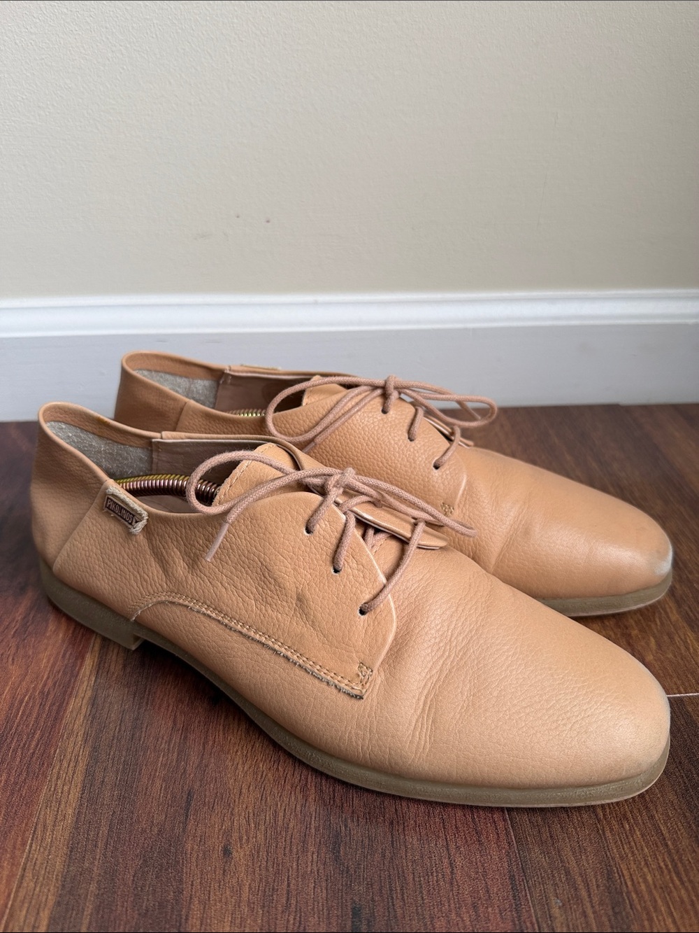 Pikolinos Soft Leather Lace Up Flat Loafers in Beige/Peach Womens 41-10/10.5